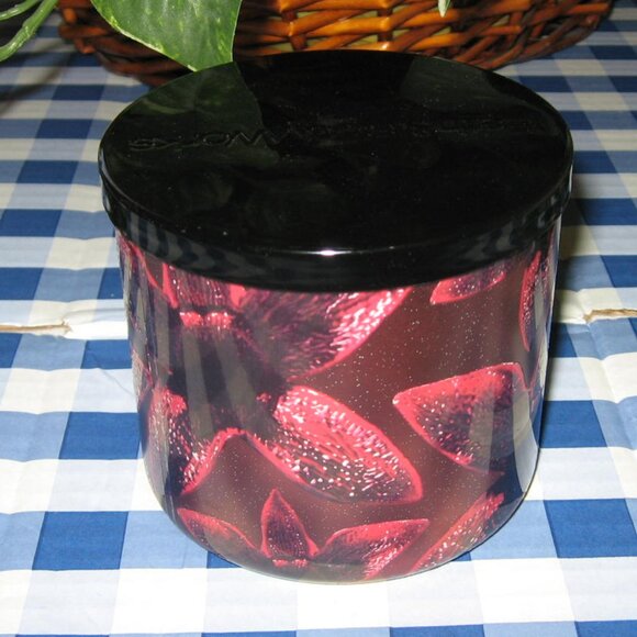 BBW Stranger Things The Demogorgon 3 Wick Candle NEW - Picture 6 of 7